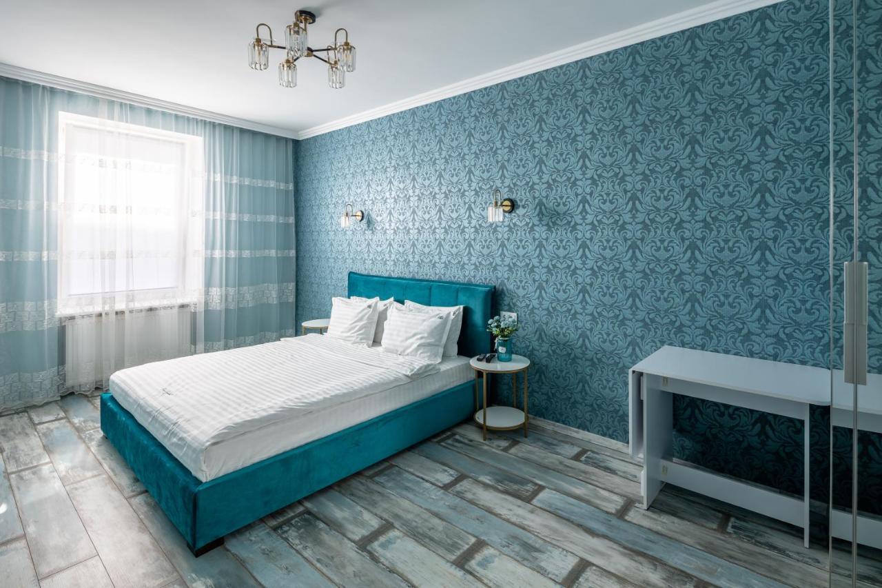 Romari Вічева 1 Appartement Lviv Buitenkant foto
