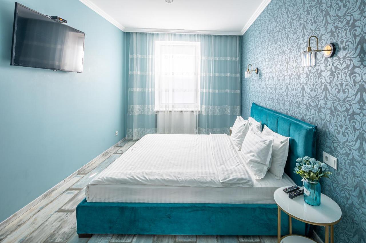Romari Вічева 1 Appartement Lviv Buitenkant foto
